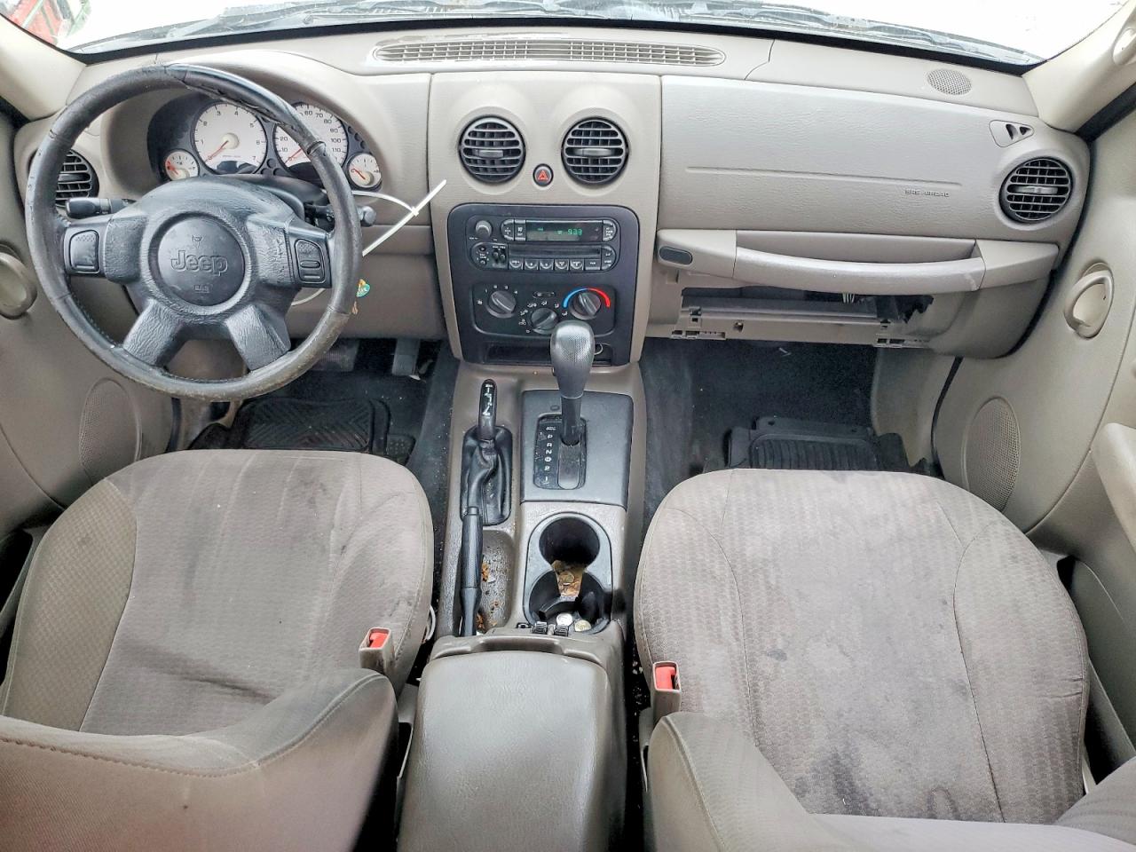2004 Jeep Liberty VIN 1J4GL48K84W309991 photo 8