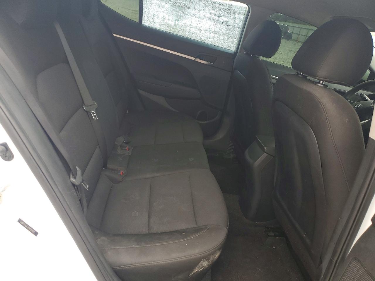 2019 Hyundai Elantra VIN 5NPD74LF7KH496070 photo 10