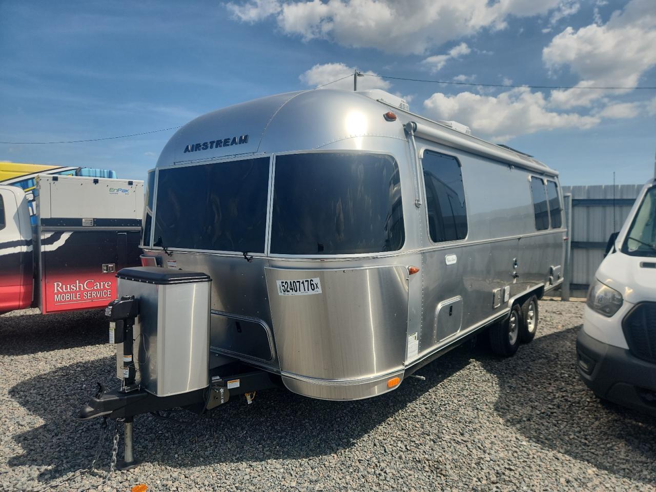 2025 AIRSTREAM Flying clo VIN 1STJ9YJ28SJ576863 photo 2