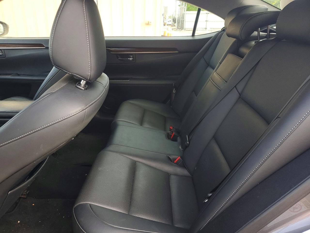 2016 Lexus ES350 VIN JTHBK1GGXG2231996 photo 10