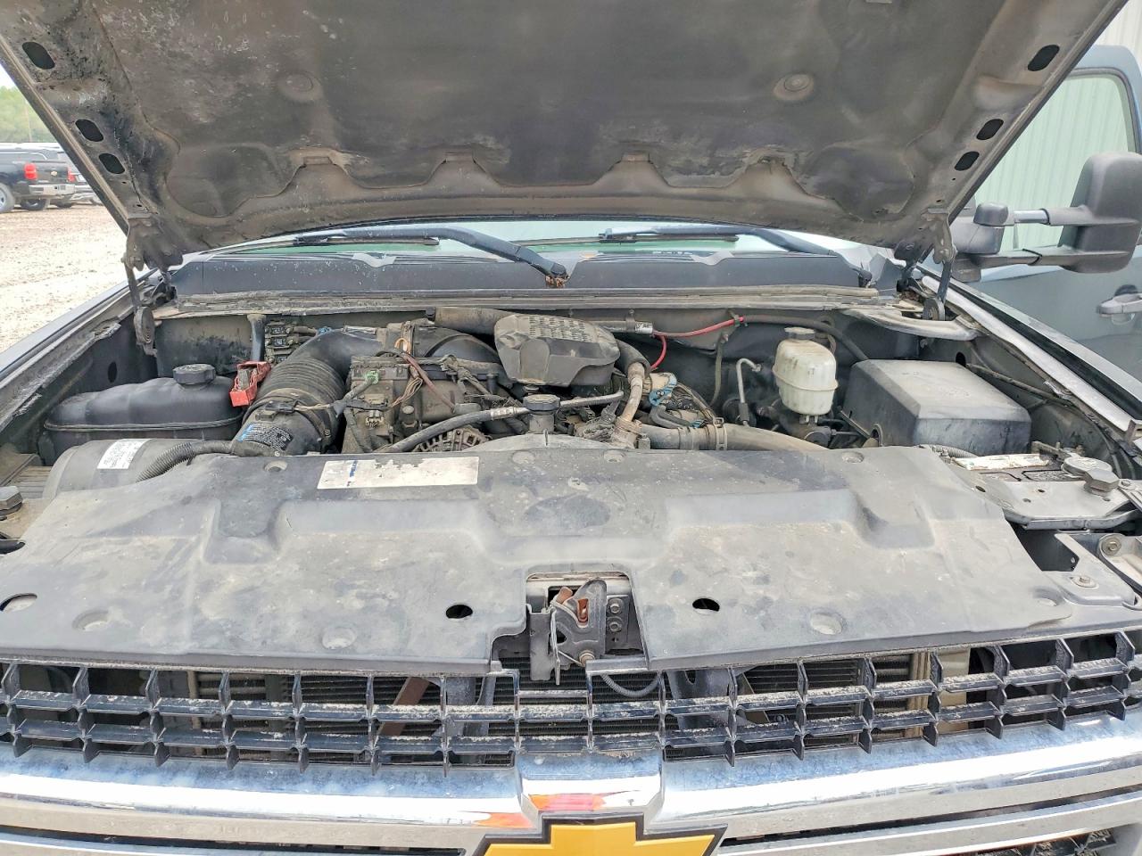 2008 Chevrolet All models VIN 1GCHC23698F105781 photo 11