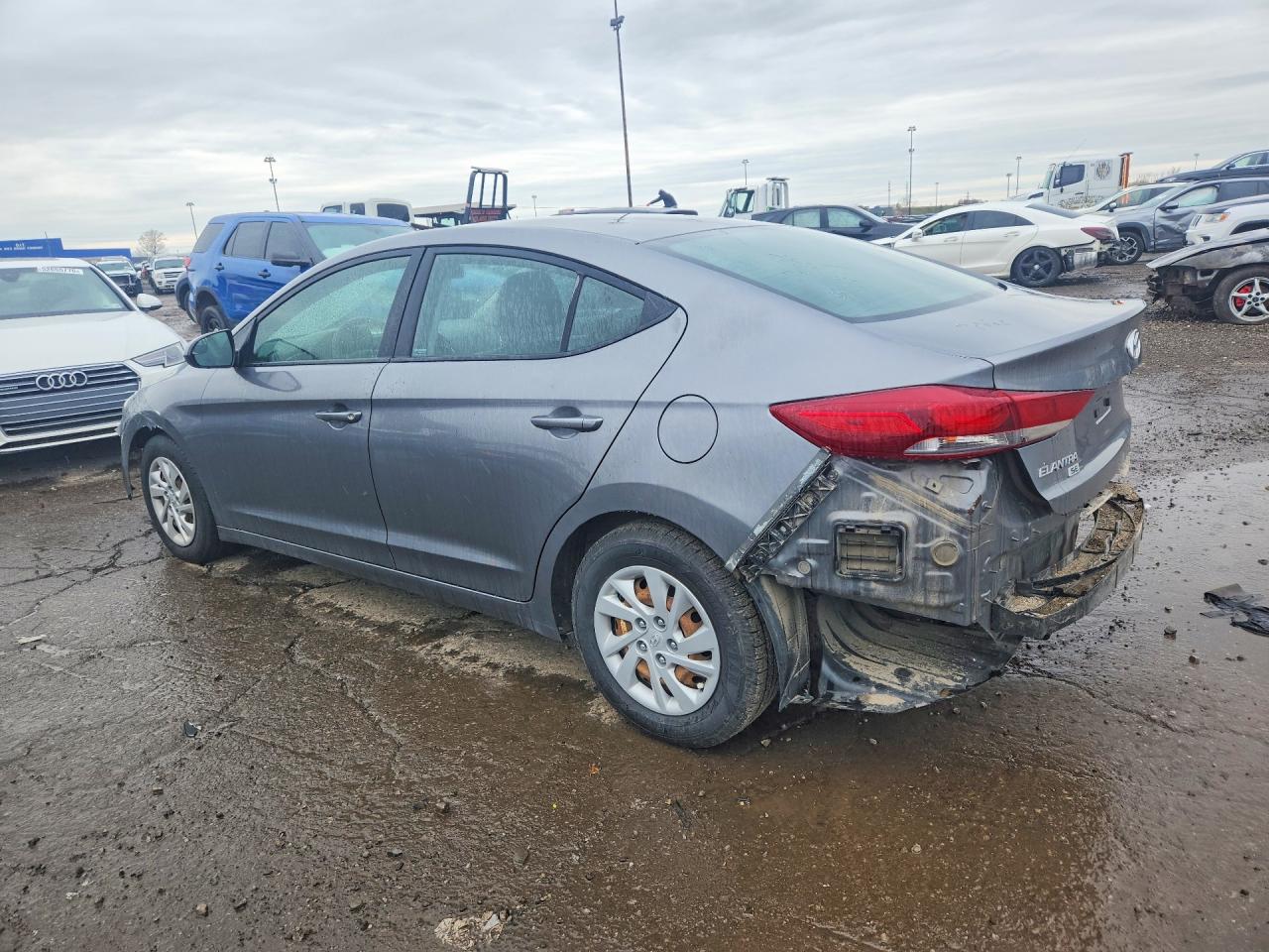 2018 Hyundai Elantra VIN 5NPD74LF5JH260001 photo 2