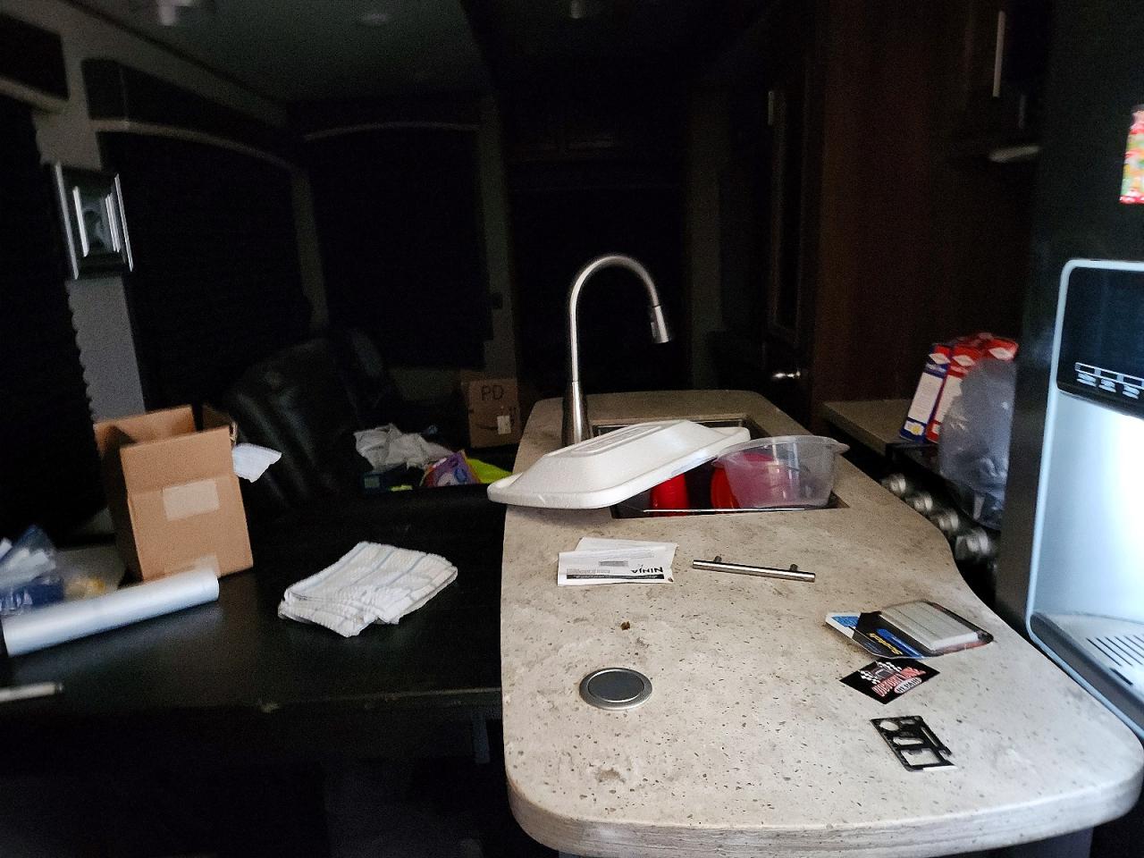 2019 JAYCO All models VIN 1UJBJ0BU9K1EA0110 photo 6