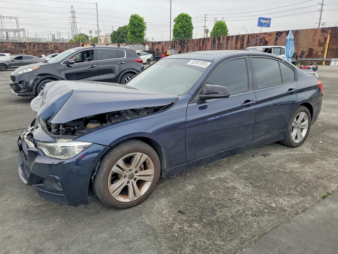 2016 BMW 3 series VIN WBA8E9G51GNT85461 photo 1