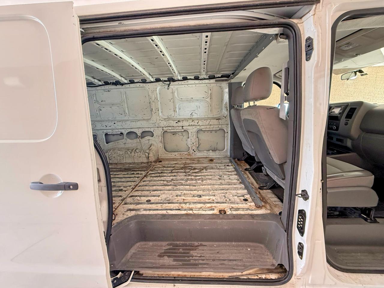 2018 Nissan Nv VIN 1N6BF0KMXJN800765 photo 6