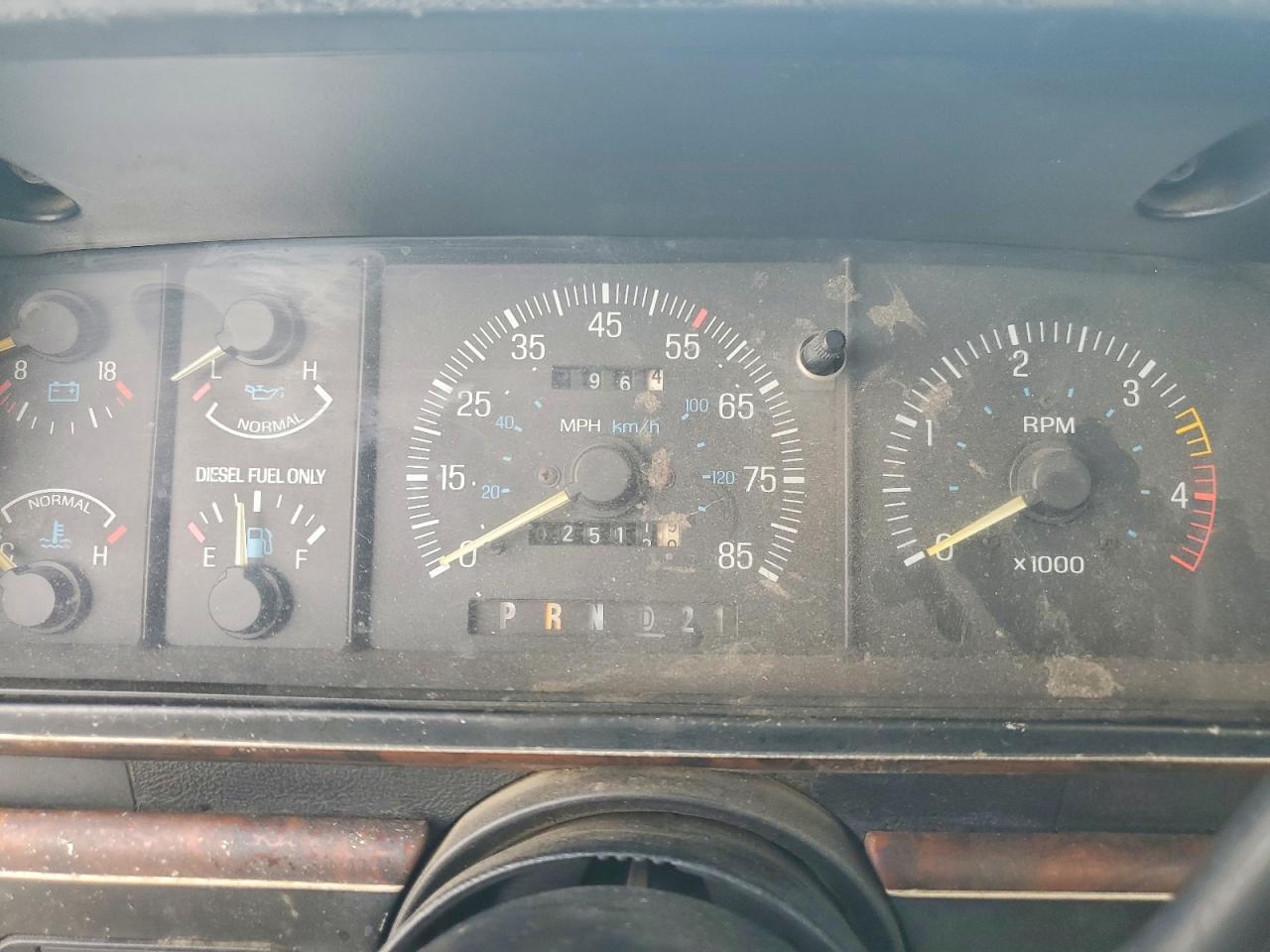 1990 Ford F250 VIN 2FTHF25M9LCA61966 photo 9