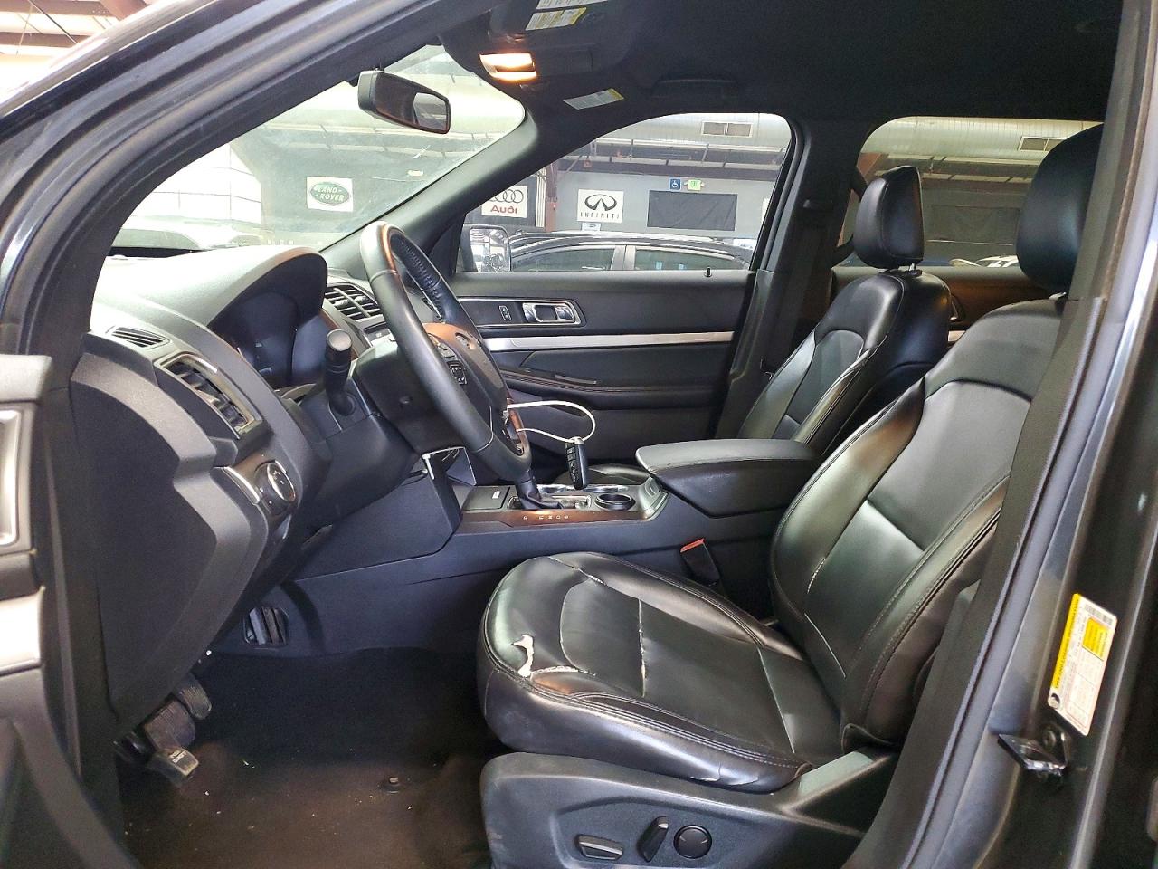 2019 Ford Explorer VIN 1FM5K7D86KGA71833 photo 7