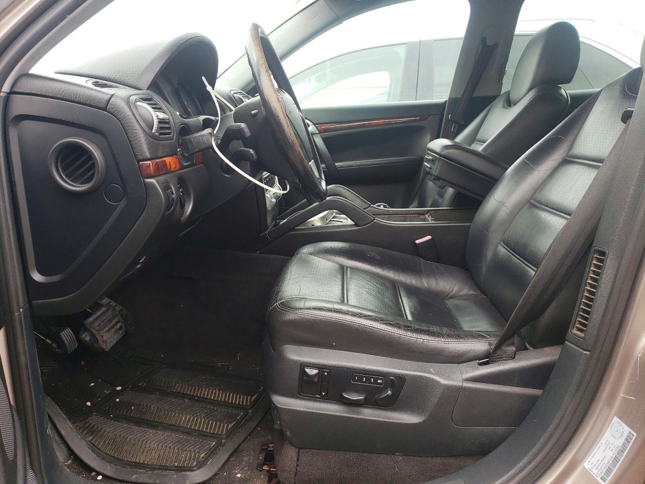 2004 Porsche Cayenne VIN WP1AA29P34LA21733 photo 7