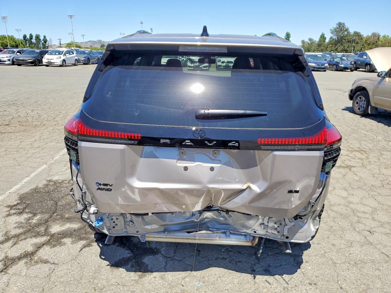 2026 Toyota Rav4 VIN JTM6CRAV4TJ004647 photo 6