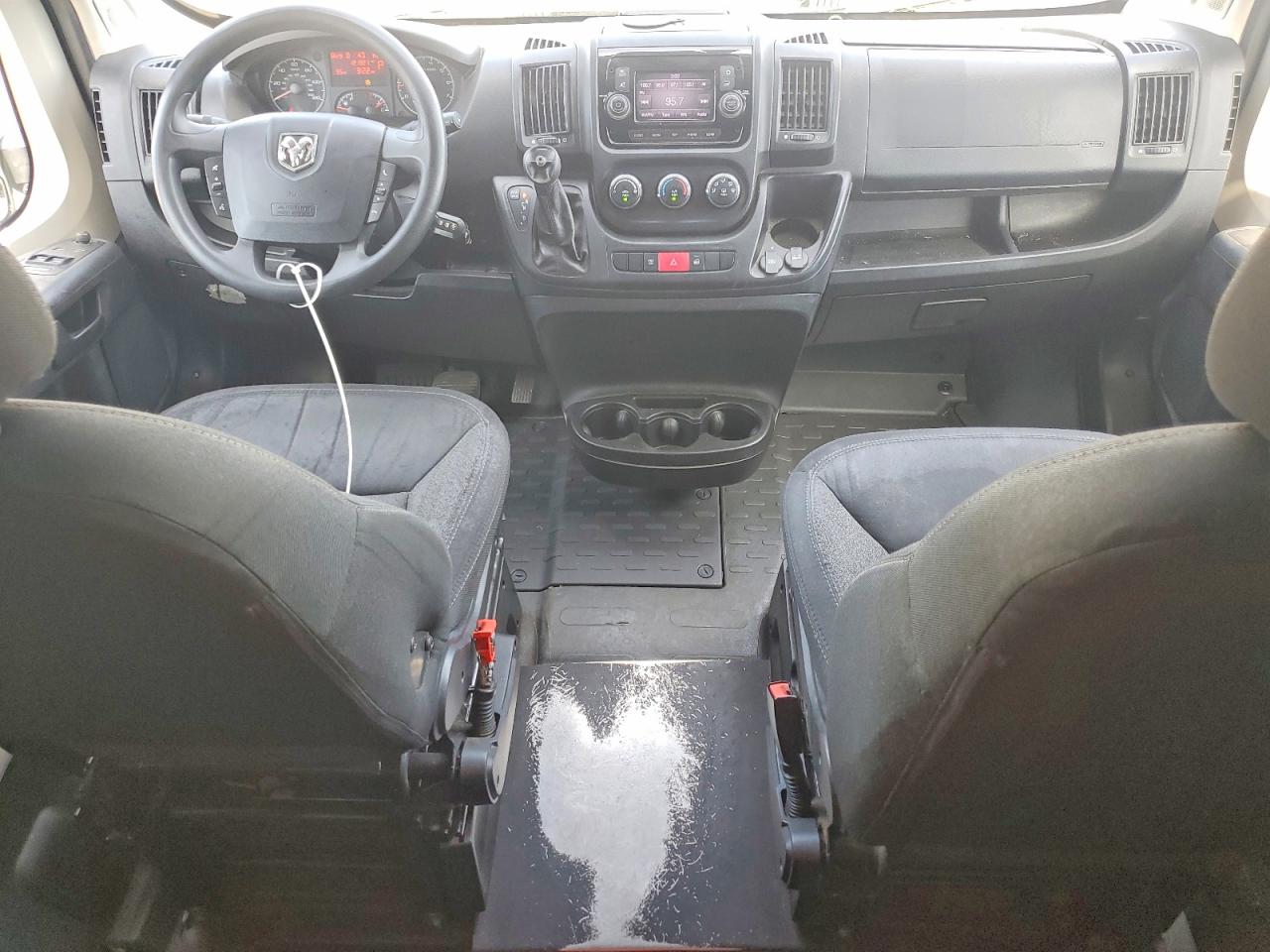 2020 Ram Promaster VIN 3C6URVJG7LE140534 photo 8