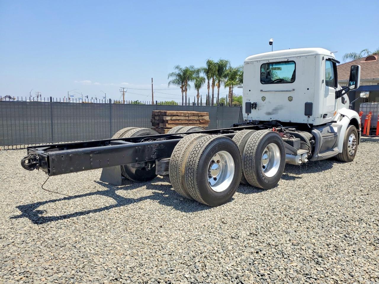 2018 PETERBILT All other VIN 1XPBA48X1JD477902 photo 4