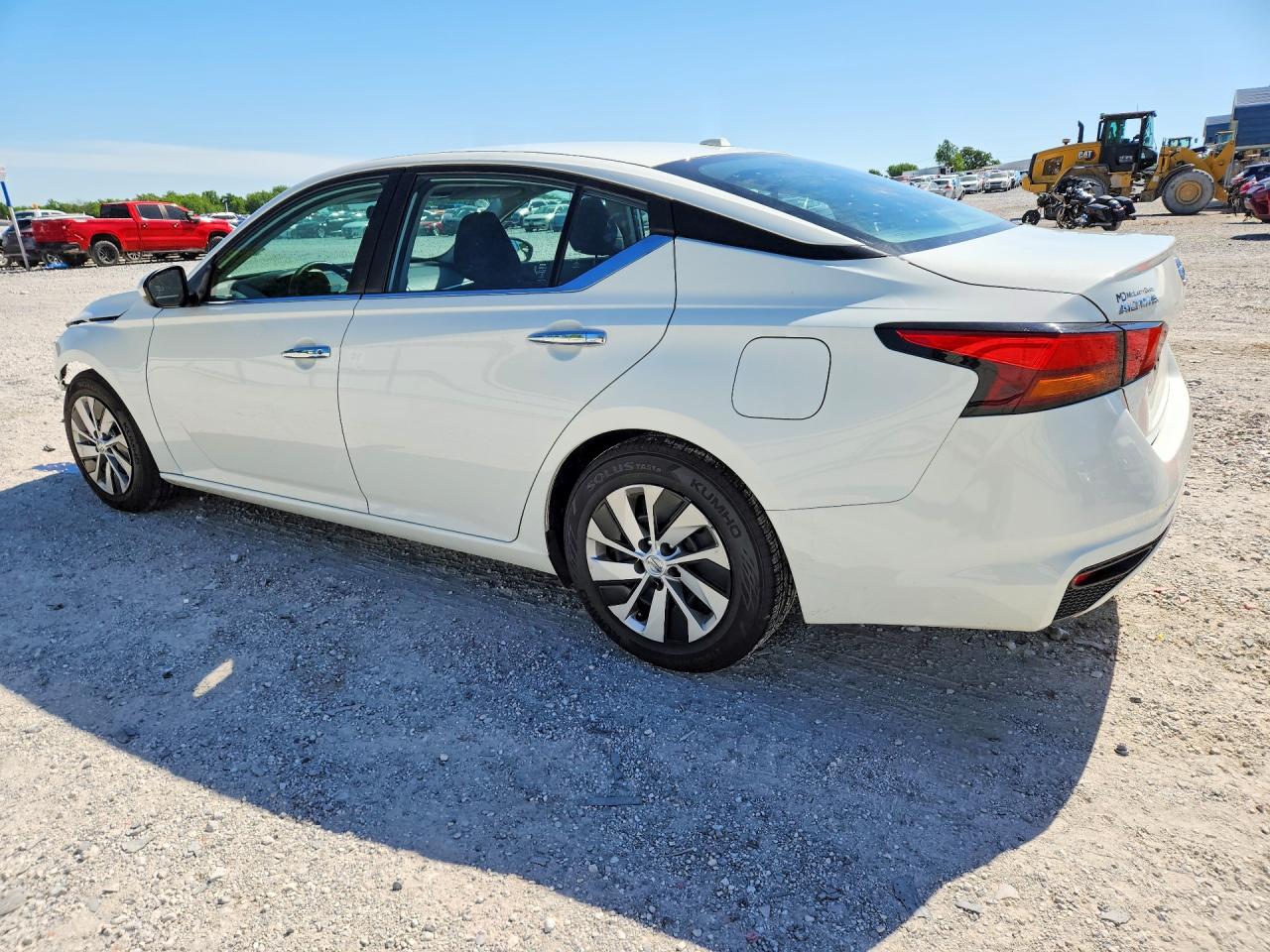 2020 Altima VIN 1N4BL4BV6LC226522 photo 2