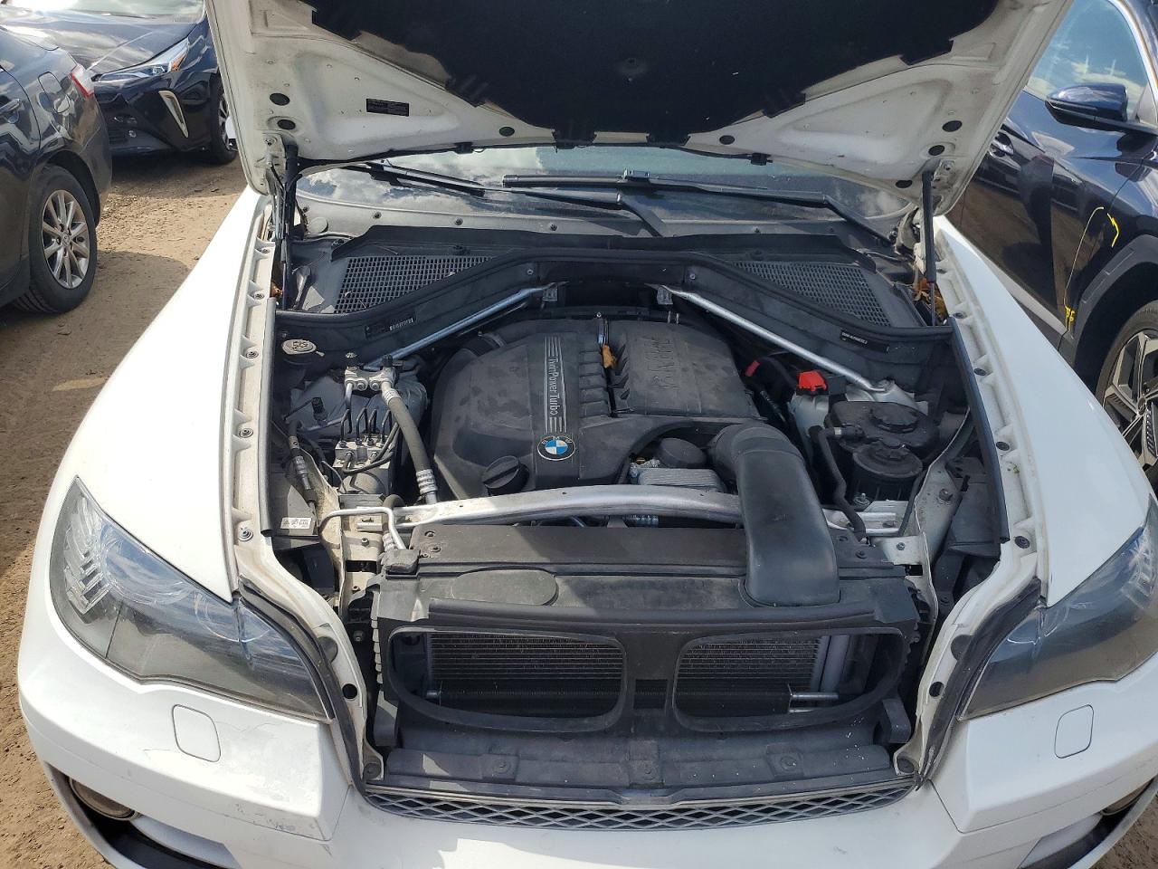 2013 BMW X6 VIN 5UXFG2C53DL786159 photo 11