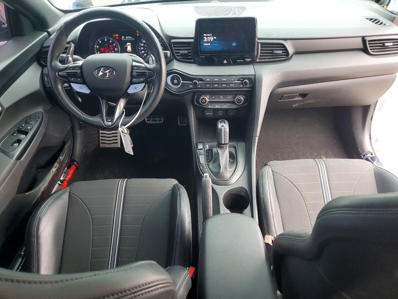 2021 Hyundai Veloster VIN KMHT36AH6MU010389 photo 8