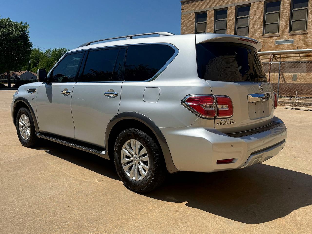 2018 Nissan Armada VIN JN8AY2ND1J9053635 photo 3