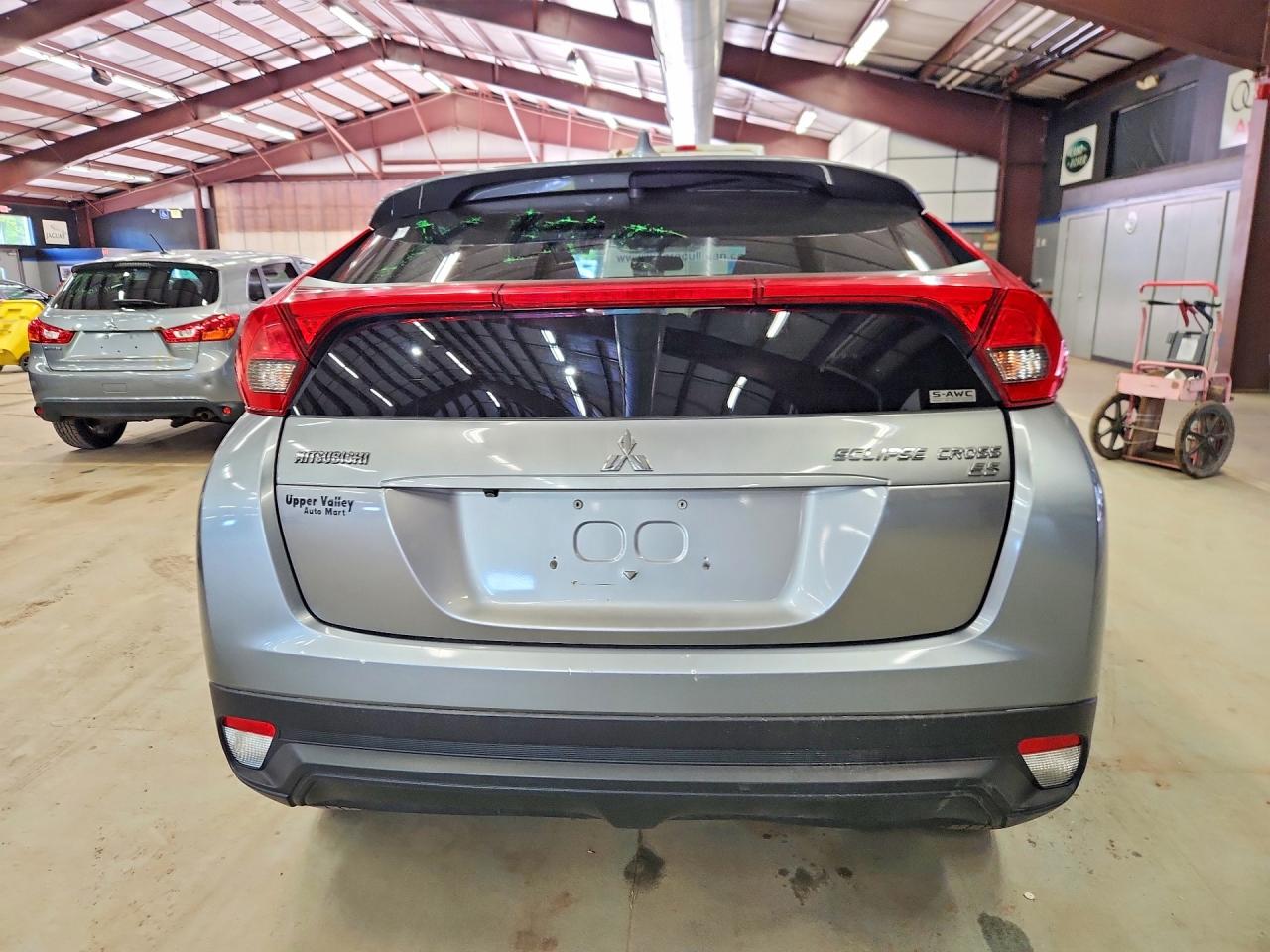 2019 Mitsubishi ECLIPSE VIN JA4AT3AA8KZ028822 photo 6