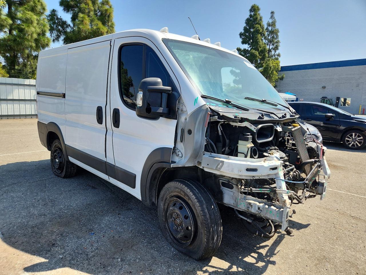 2018 Ram Promaster VIN 3C6TRVNG1JE124655 photo 4