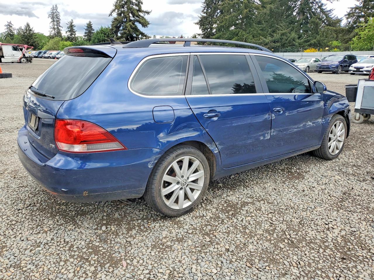 2013 Volkswagen Jetta VIN 3VWPL7AJ7DM684972 photo 3
