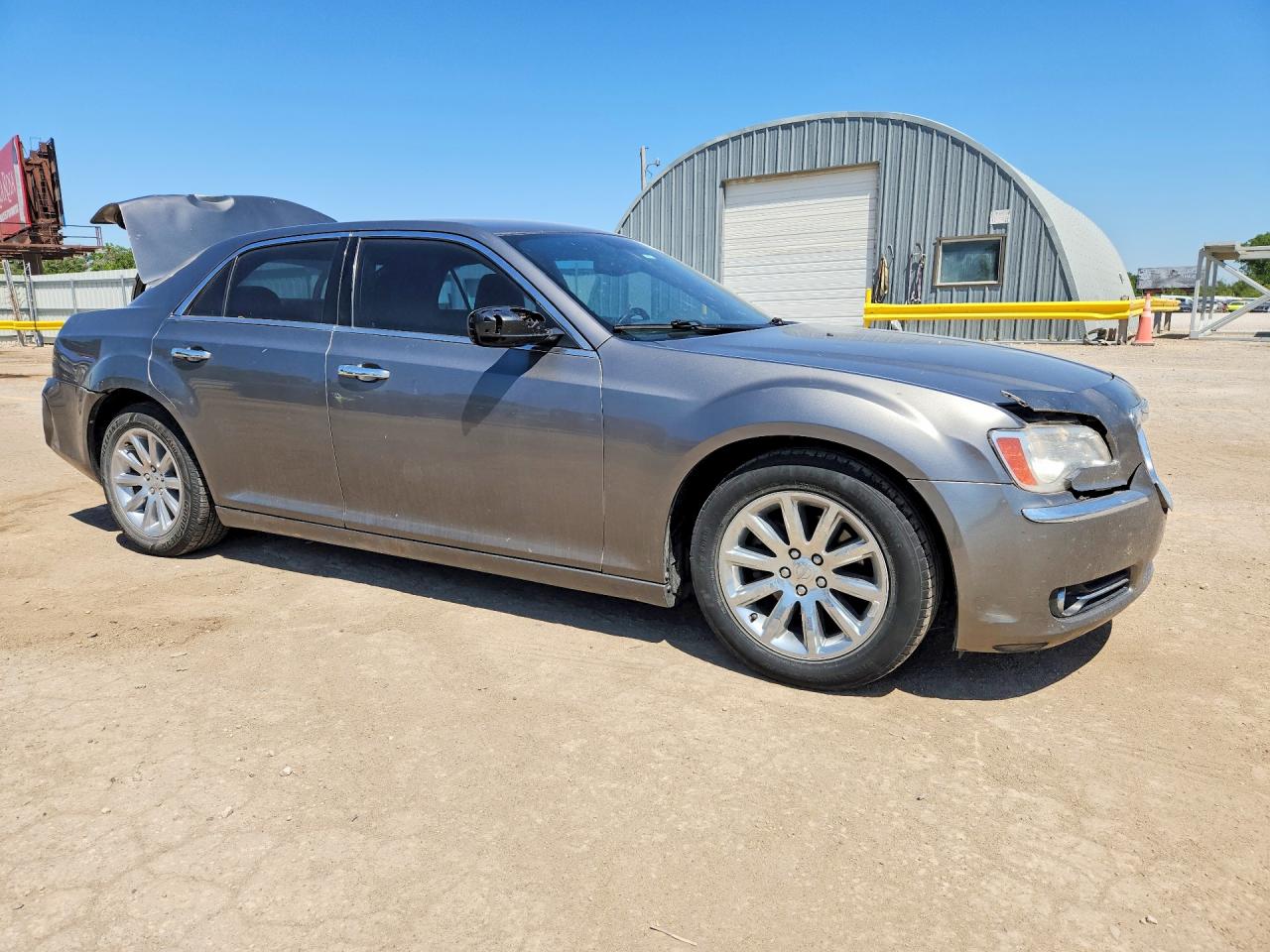2012 Chrysler 300 VIN 2C3CCACG8CH308363 photo 4