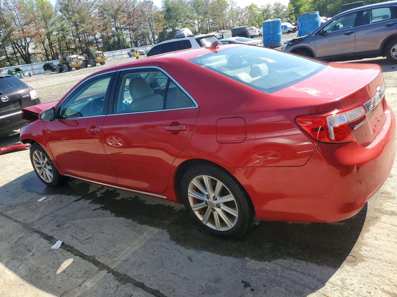 2012 Toyota Camry VIN 4T1BK1FK0CU515977 photo 2