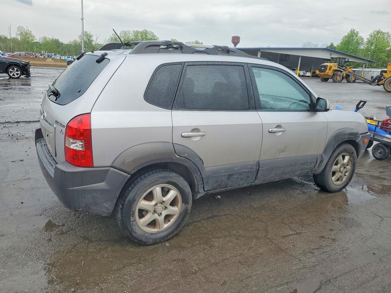 2005 Hyundai Tucson VIN KM8JN12DX5U200875 photo 3