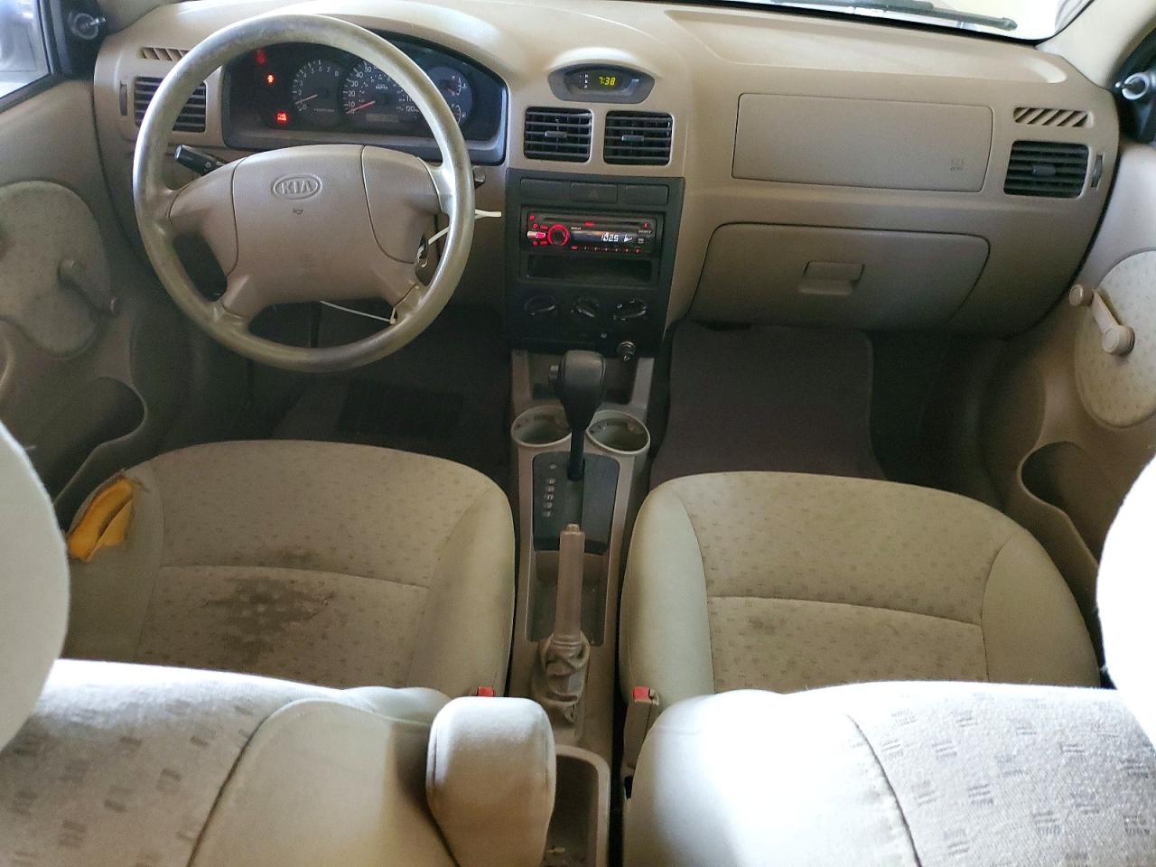 2003 Kia Rio VIN KNADC125236222514 photo 8