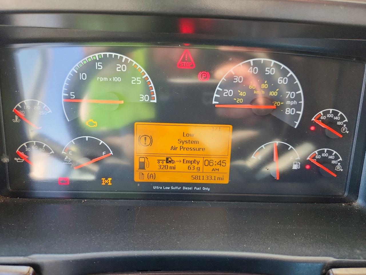 2014 Volvo Vn VIN 4V4NC9EH2EN170696 photo 8