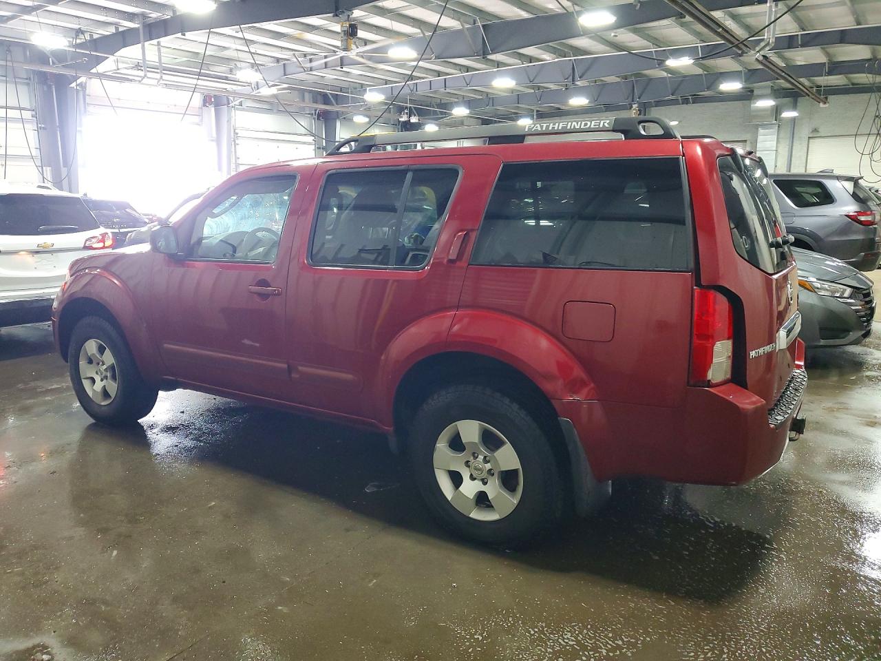 2007 Nissan Pathfinder VIN 5N1AR18WX7C618634 photo 2