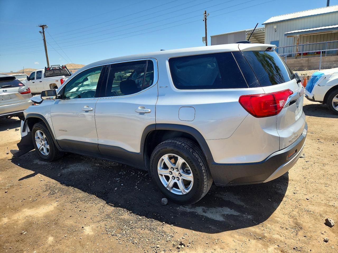 2018 GMC Acadia VIN 1GKKNKLA7JZ225916 photo 2
