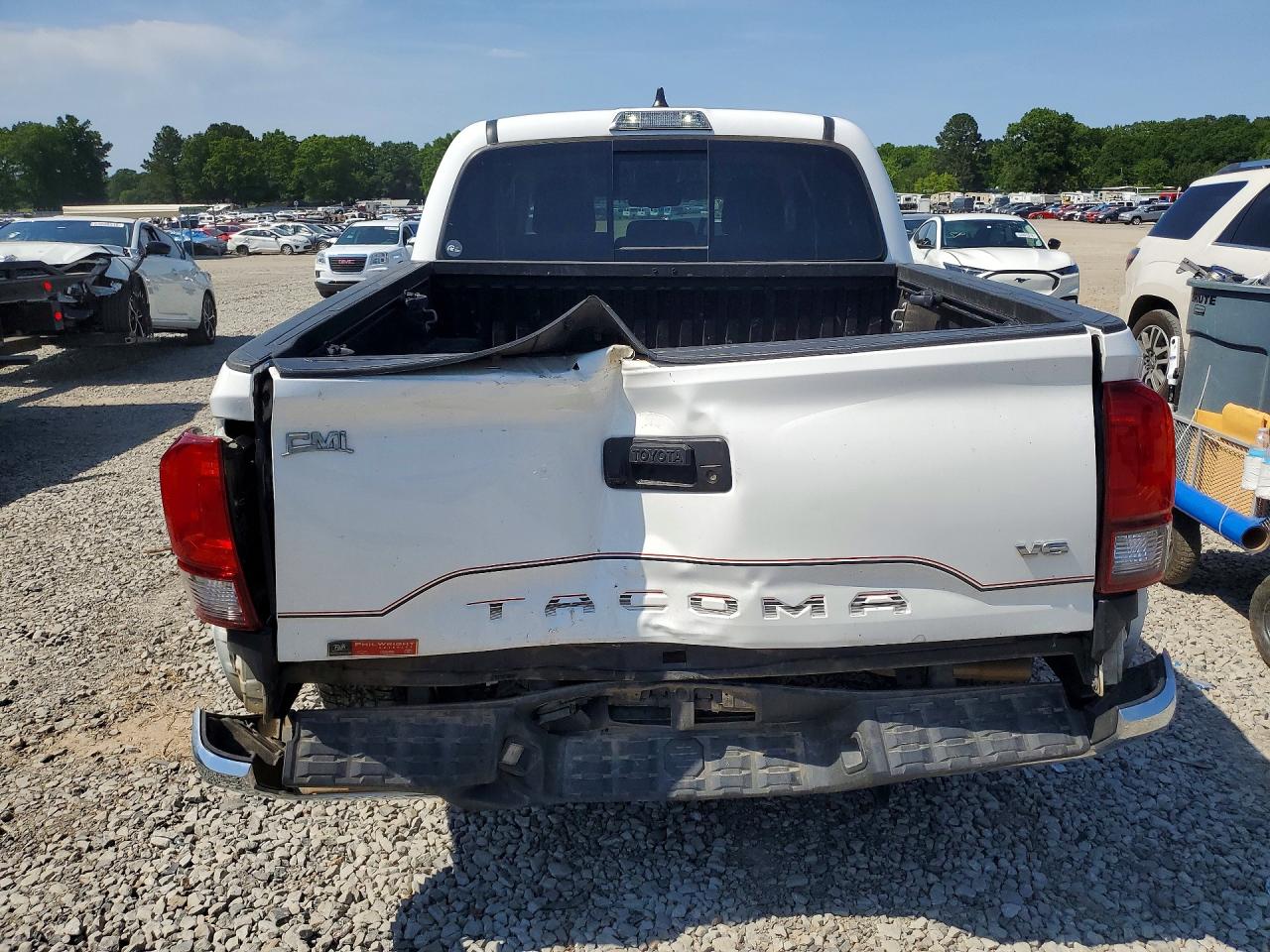 2022 Toyota Tacoma VIN 3TMAZ5CN0NM171365 photo 6
