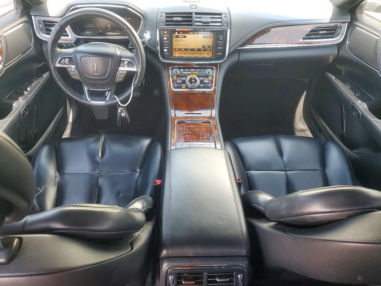 2018 Lincoln Continentl VIN 1LN6L9PK8J5601718 photo 8