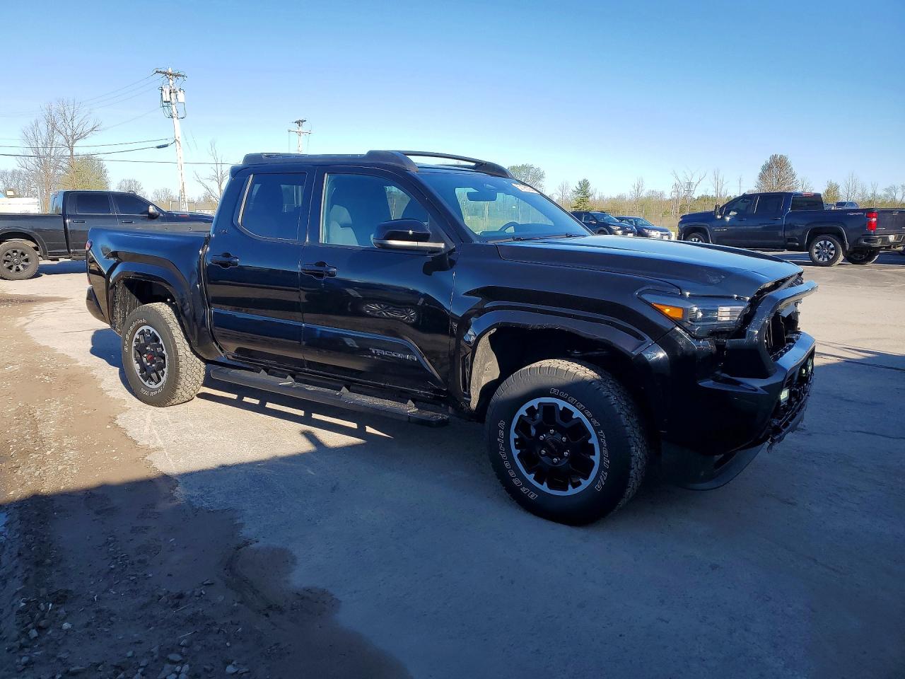 2026 Toyota Tacoma VIN 3TMLB5JNXTM210511 photo 4