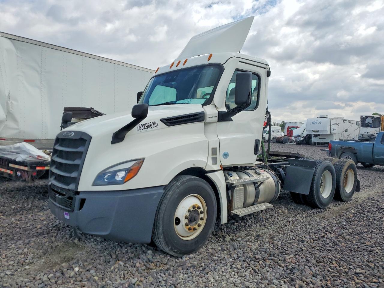 2022 FREIGHTLINER All other VIN 3AKJHLDV4NSMS8368 photo 2