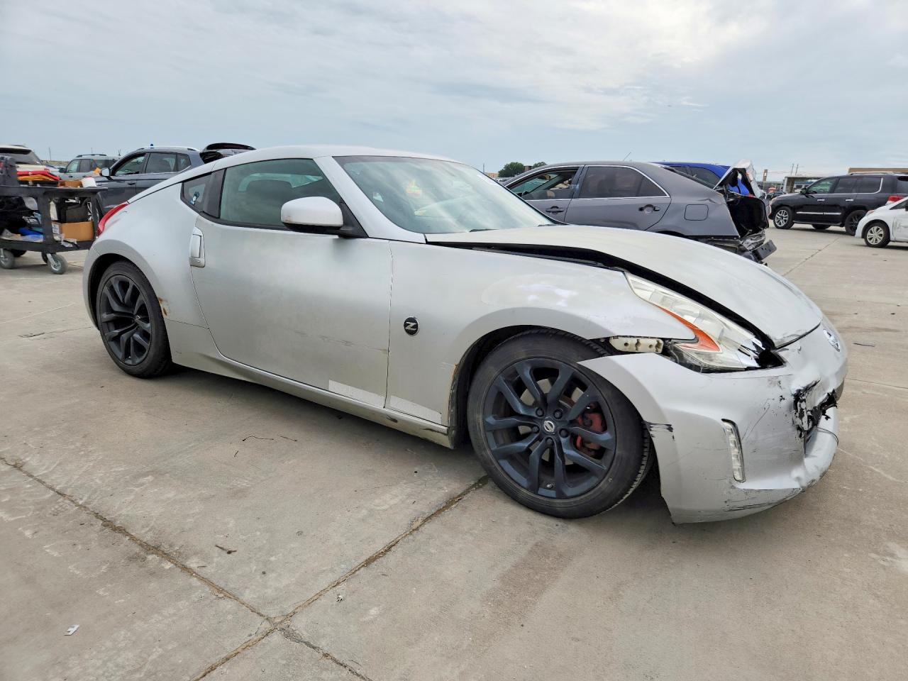 2015 Nissan 370z VIN JN1AZ4EH5FM444141 photo 4