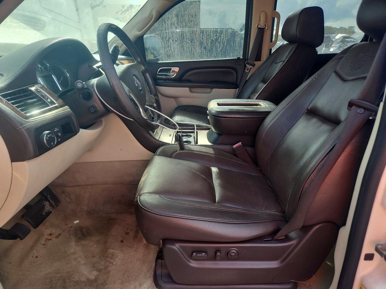 2010 CADILLAC Escalade VIN 1GYUCKEFXAR146463 photo 7