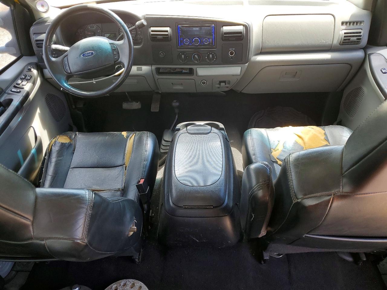 2005 Ford F250 VIN 1FTSW21P45EA33558 photo 8