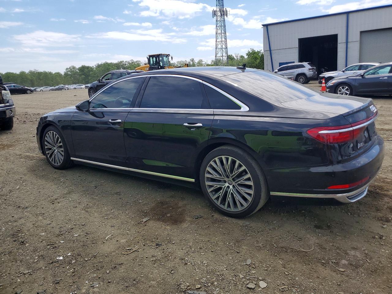 2019 Audi A8 VIN WAU8DAF84KN007062 photo 2
