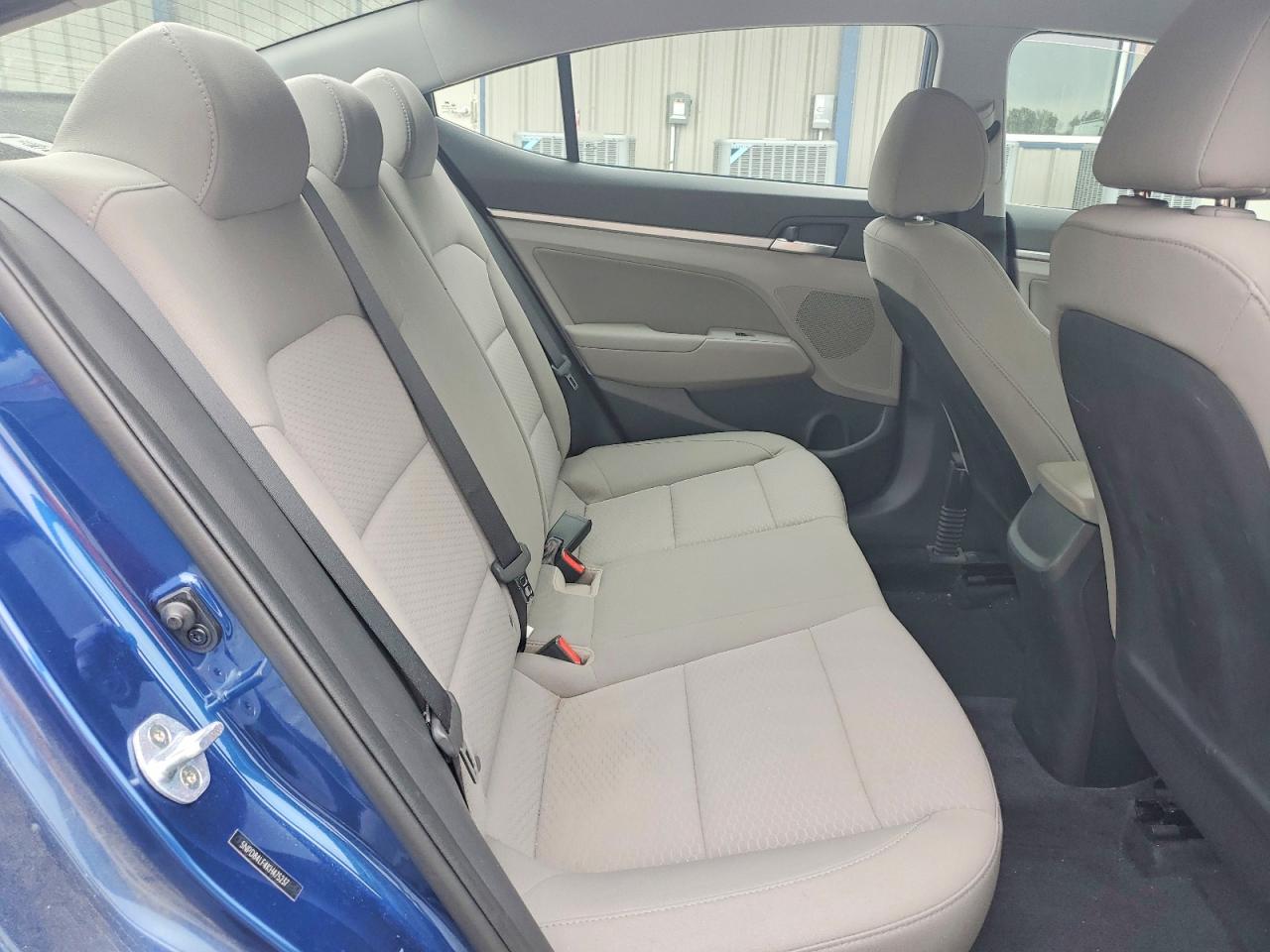 2019 Hyundai Elantra VIN 5NPD84LF4KH475237 photo 10