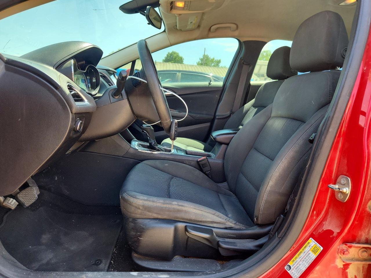2016 Chevrolet Cruze VIN 1G1BE5SM1G7276334 photo 7