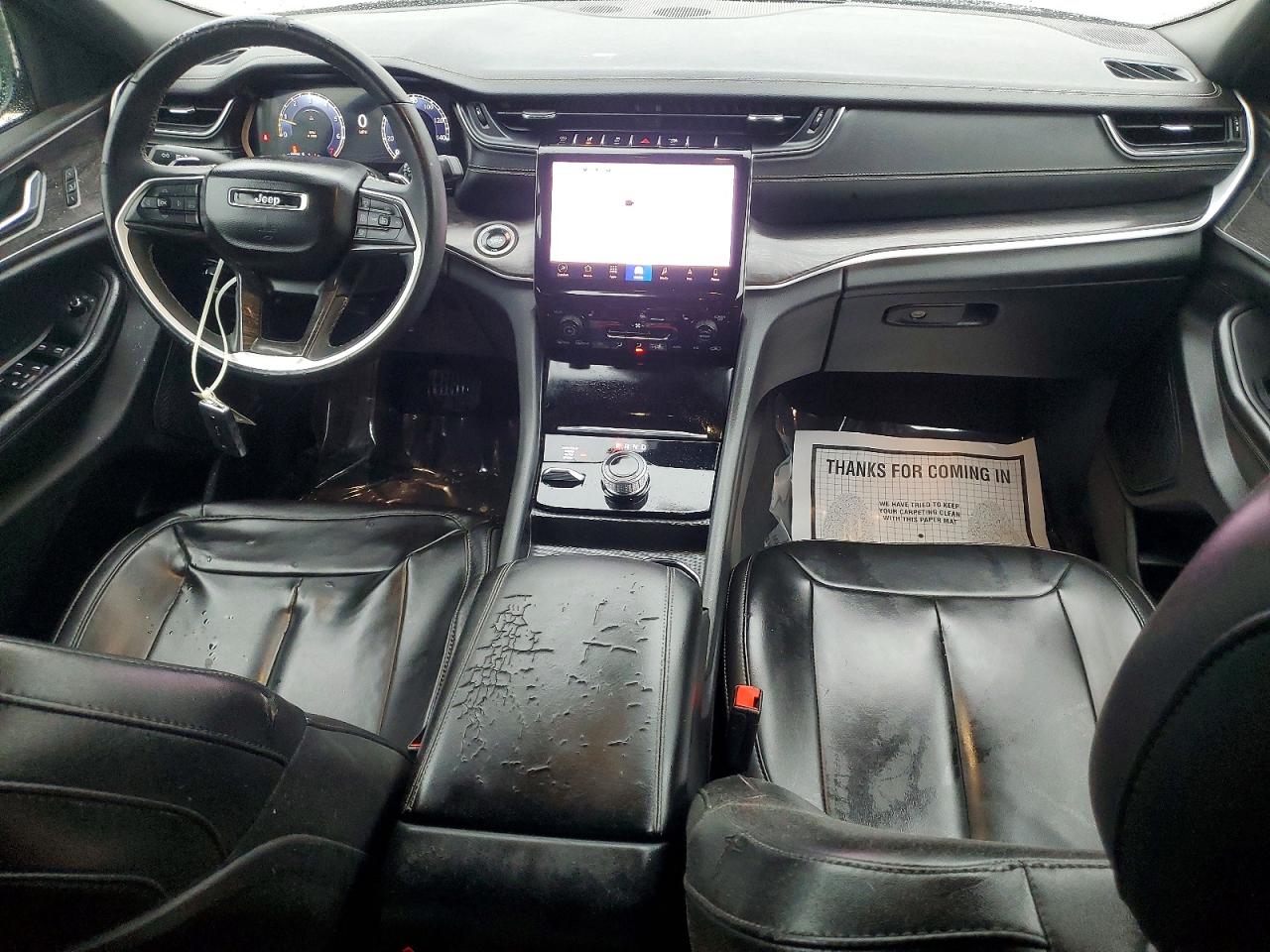 2025 Jeep Cherokee VIN 1C4RJKBG1S8654844 photo 8