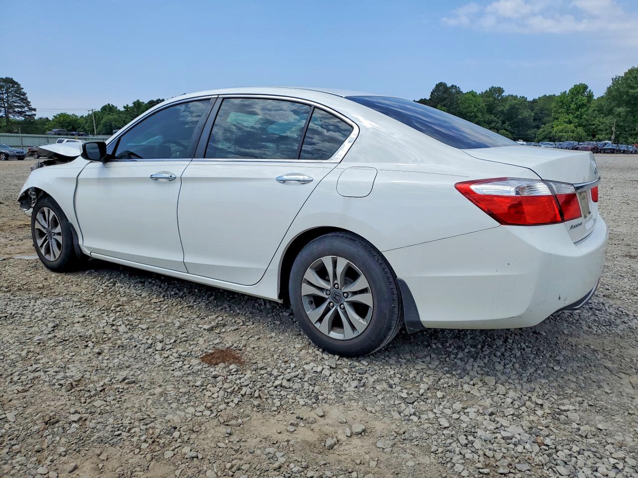 2014 Honda Accord VIN 1HGCR2F34EA044490 photo 2