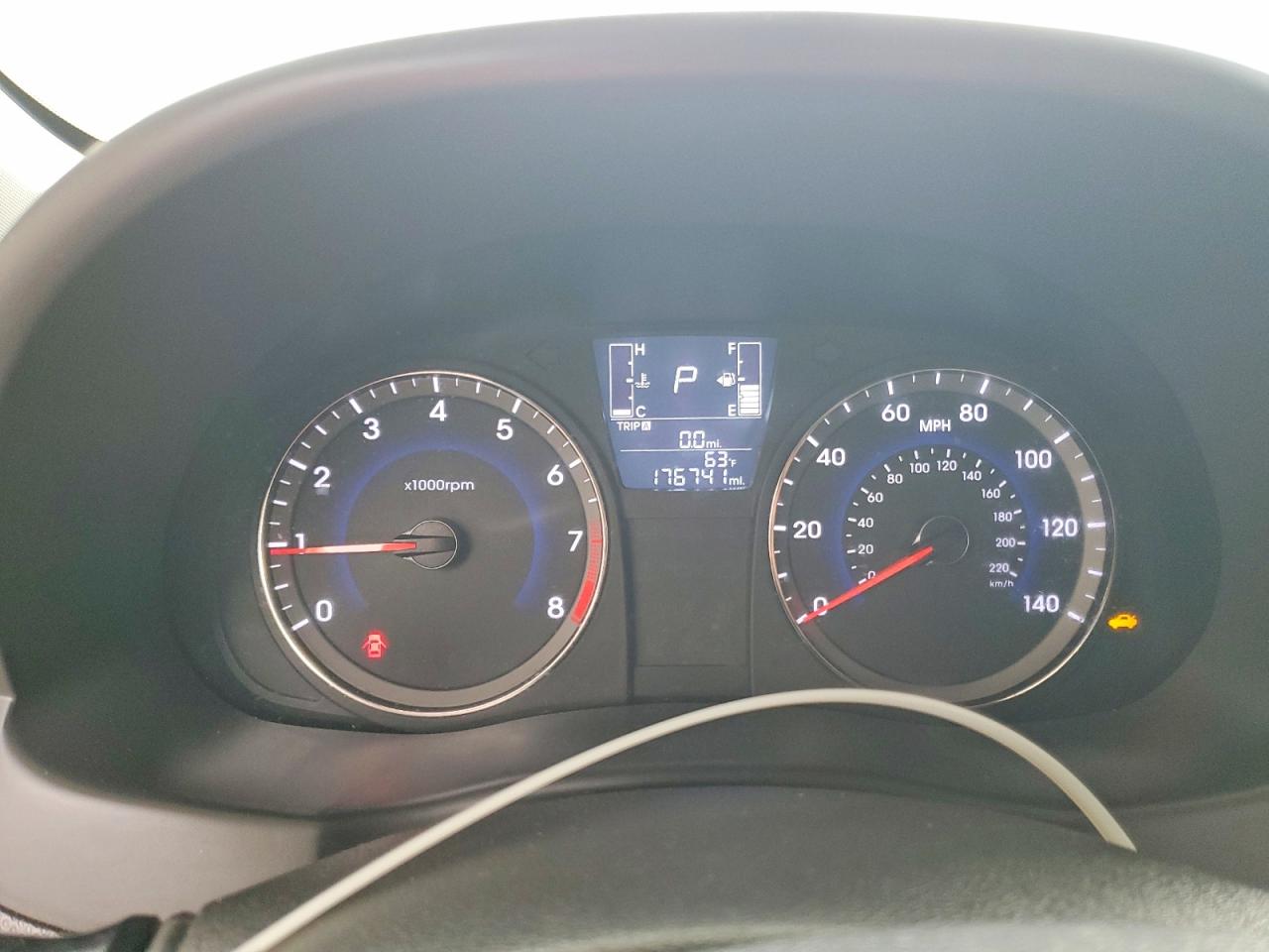 2015 Hyundai Accent VIN KMHCT4AE1FU854398 photo 9