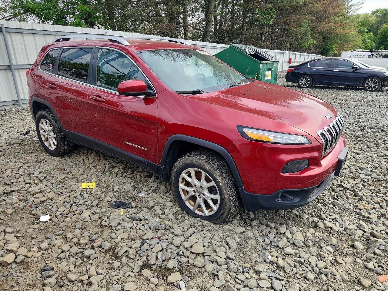 2016 Jeep Cherokee VIN 1C4PJMCB0GW179017 photo 4