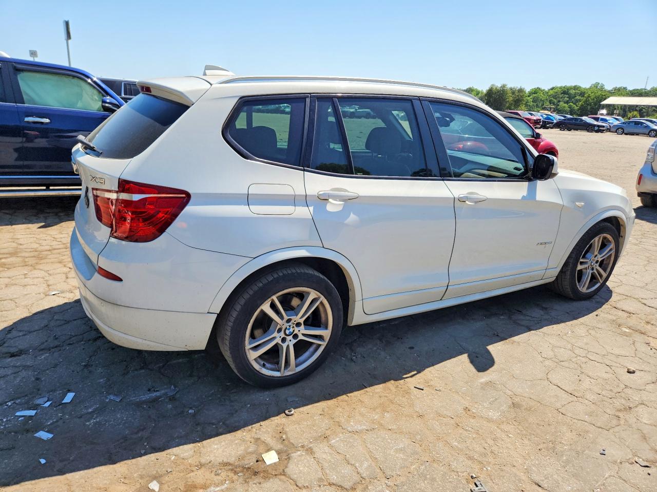 2013 BMW X3 VIN 5UXWX9C52D0A11445 photo 3