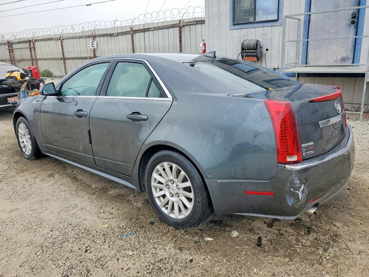 2010 Cadillac Cts VIN 1G6DA5EG4A0103931 photo 2