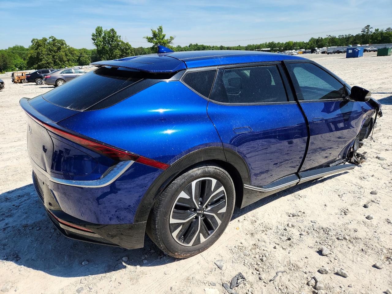 2023 Kia All other VIN KNDC34LA3P5612125 photo 3