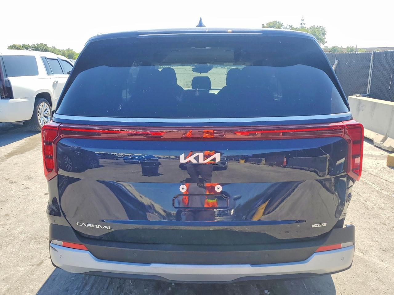 2026 Kia All other VIN KNDNB5KA6T6130837 photo 6