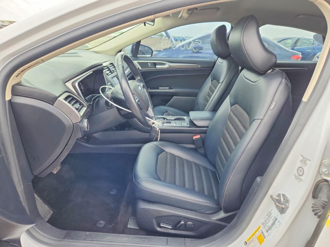 2017 Fusion VIN 3FA6P0LU4HR399842 photo 7