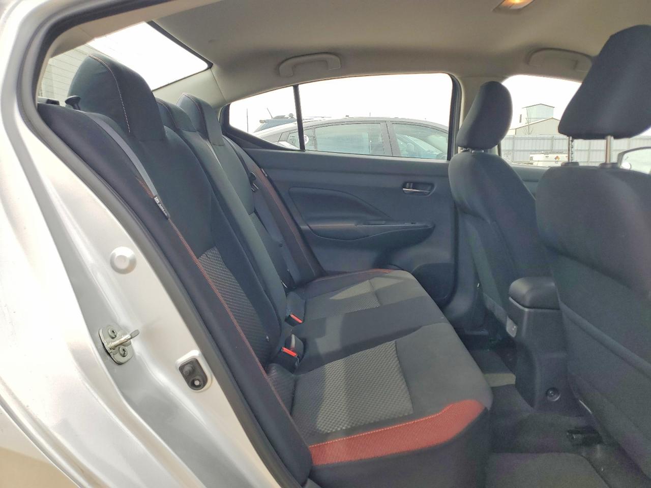 2024 Nissan Versa VIN 3N1CN8FVXRL875962 photo 10