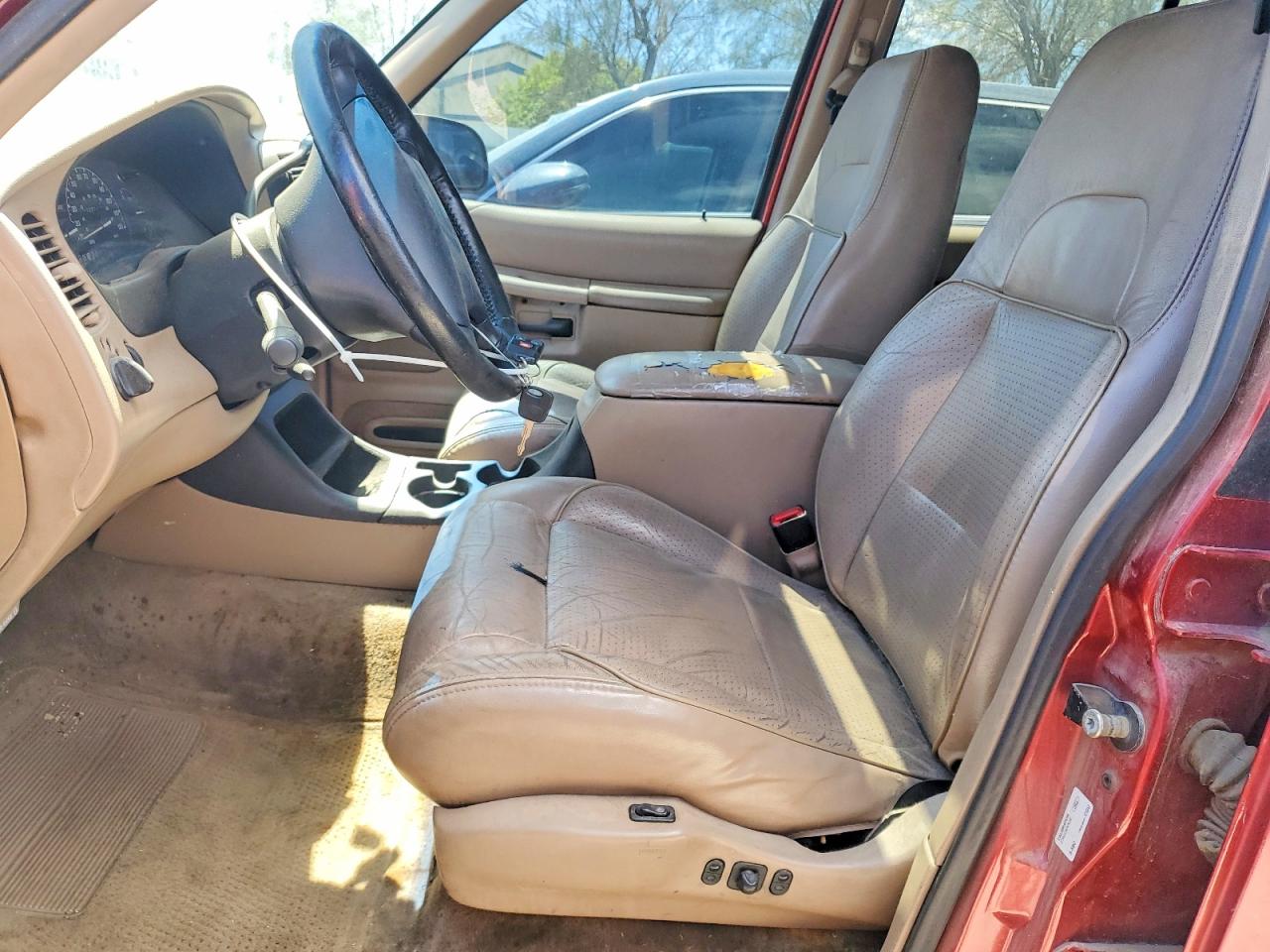 1998 Ford Explorer VIN 1FMZU34EXWUB85965 photo 7
